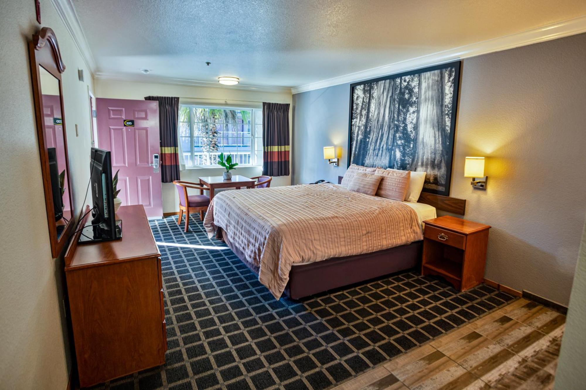 Creekside Inn & Suites Willits Ngoại thất bức ảnh