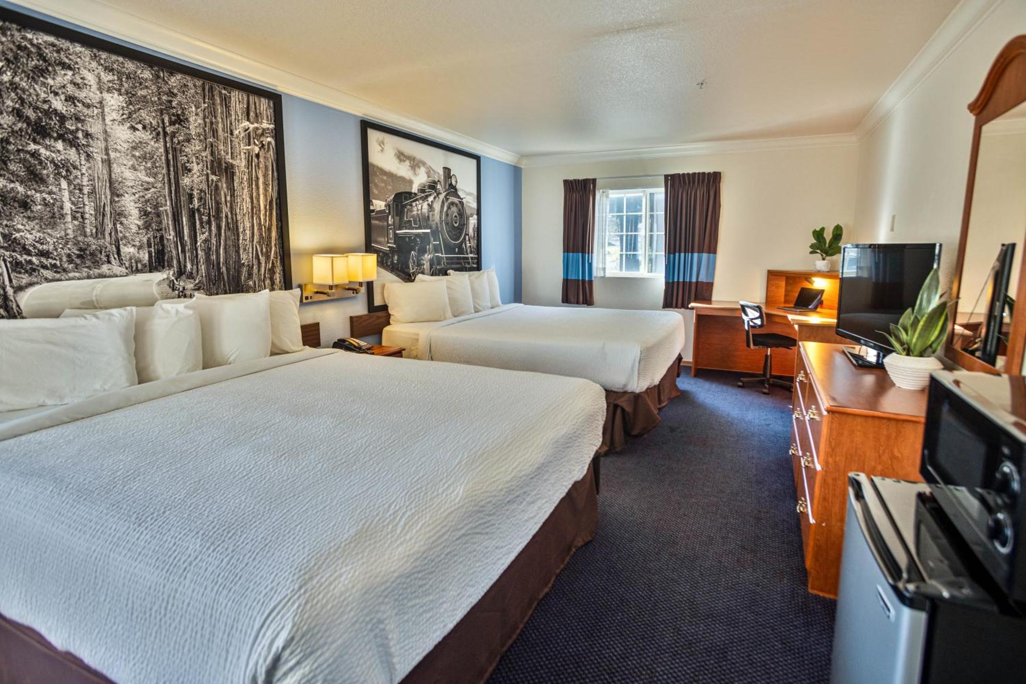 Creekside Inn & Suites Willits Ngoại thất bức ảnh