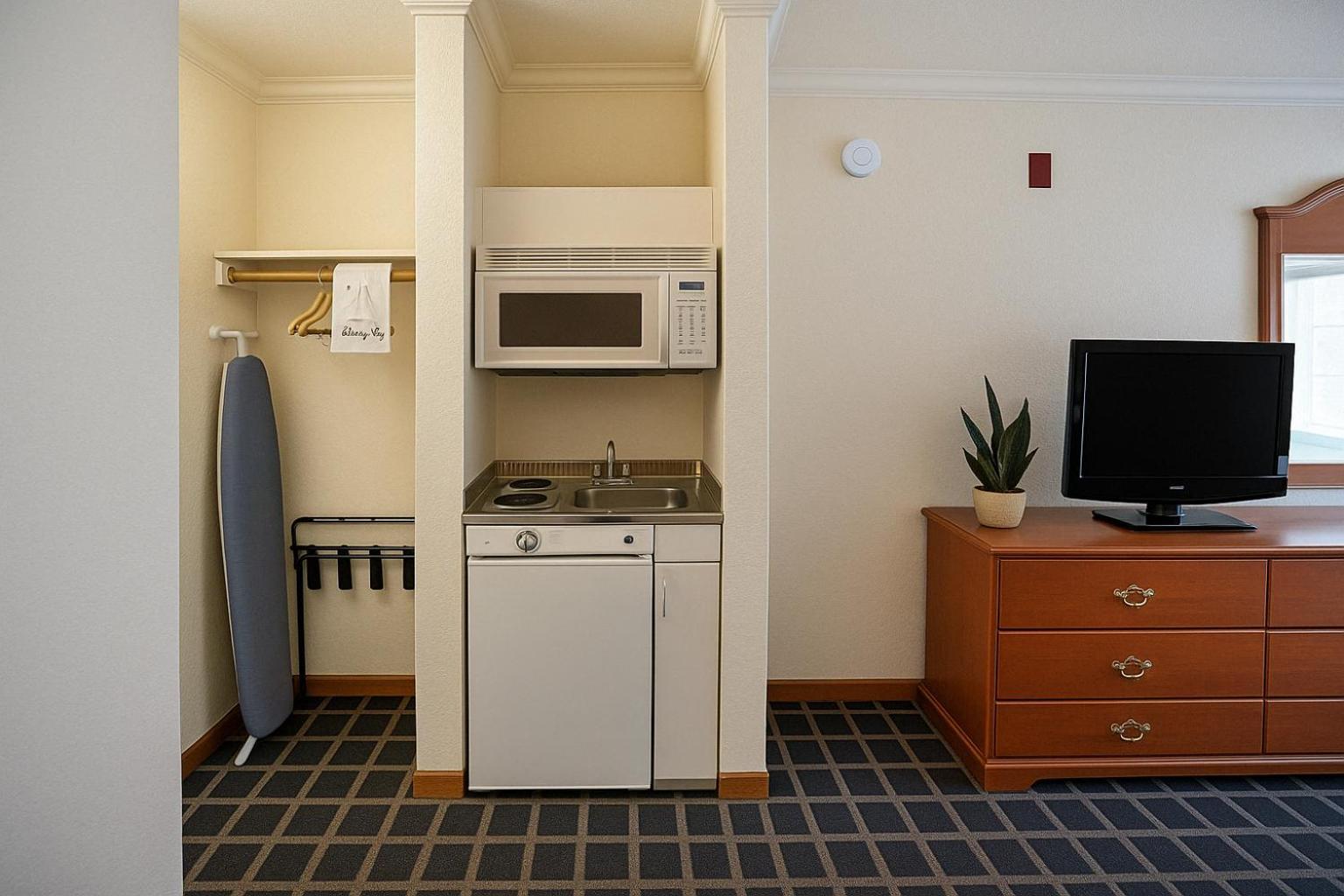 Creekside Inn & Suites Willits Ngoại thất bức ảnh