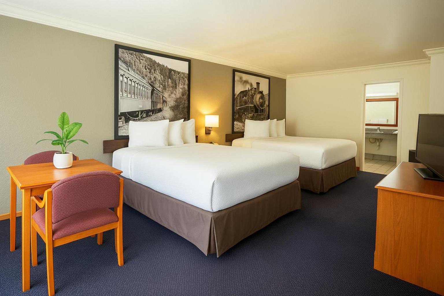Creekside Inn & Suites Willits Ngoại thất bức ảnh